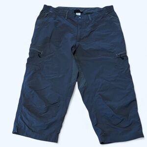 Patagonia Men's Charcoal Cargo Nomader Messenger Capris/Cropped Pants 36 EUC